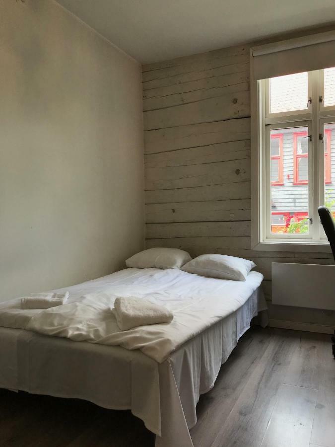 Urban Hostel Bryggen Bergen Eksteriør bilde